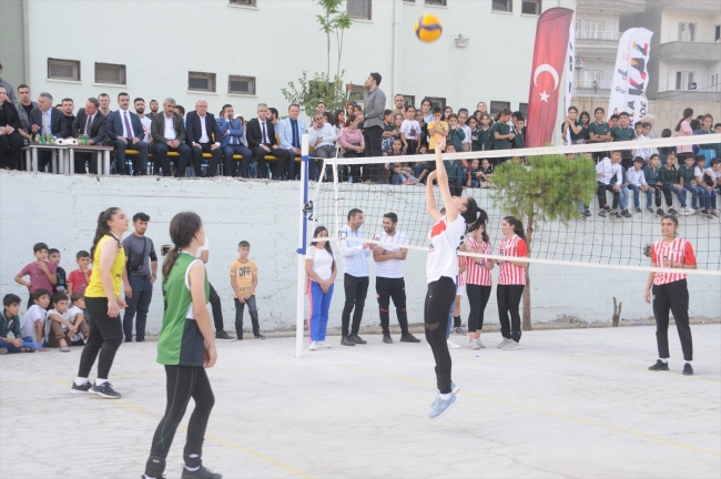 Şırnak'ta "Mahalle Ligi" projesi kapsamında düzenlenen spor etkinliği sona erdi