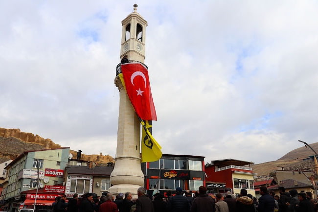 Bayburt'un simgelerinden Saat Kulesi'nin restorasyonu tamamlandı