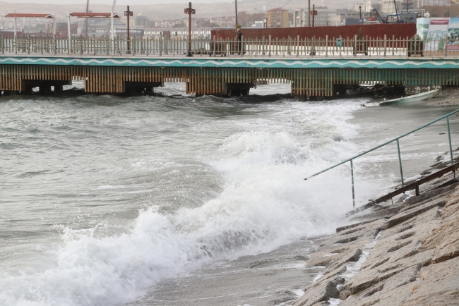 Marmara'da kuvvetli lodos