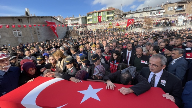 Pençe-Kilit şehitlerine veda