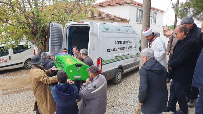 Oyuncu Güzin Çorağan son yolculuğuna uğurlandı