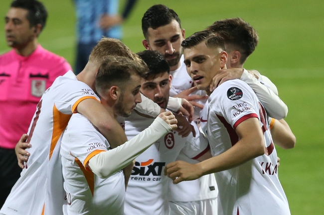 Galatasaray üçüncü hazırlık maçını da kazanamadı