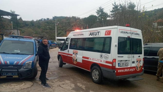 Kekik toplamaya giden yaşlı kadından haber alınamıyor