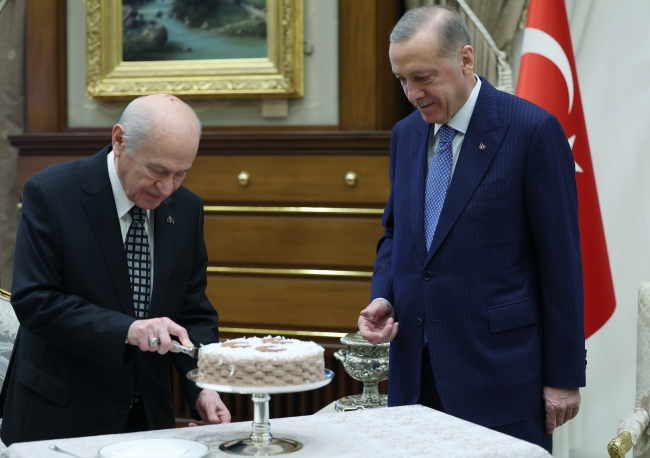 Cumhurbaşkanı Erdoğan, MHP Lideri Bahçeli'yi kabul etti