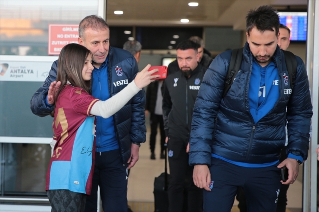 Trabzonspor kafilesi Antalya'da