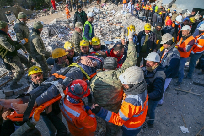 Zamana karşı yaşam mücadelesini kazananlar