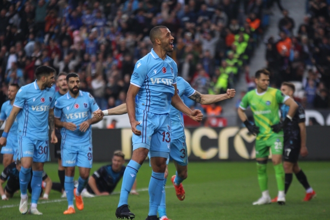 Trabzonspor evinde yara sardı