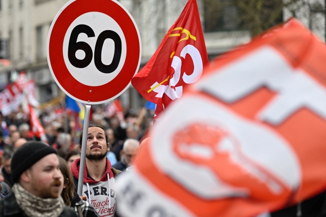 Fransa'da çalışanlar genel grevde