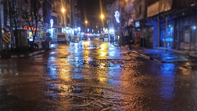 Şanlıurfa'da yeniden sağanak etkili oluyor