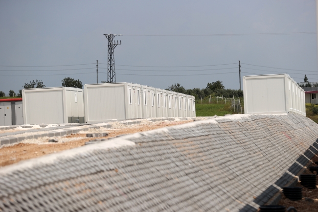 Adana'da ilk aşamada 4 bölgede 2 bin 400 konteyner kurulumu planlanıyor