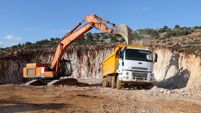 Pazarcık'ta depremin yaraları sarılıyor