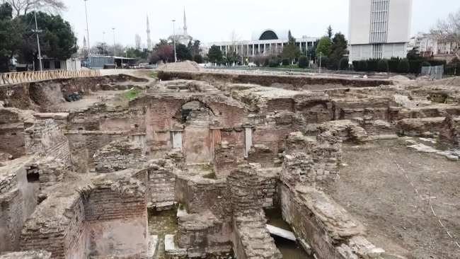 Arkeoloji Parkı'nda Roma dönemine ait heykel bulundu