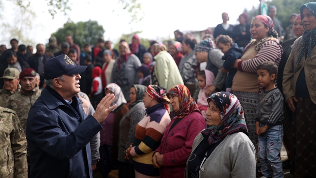 Bakan Akar: Fitne ve fesat yuvalarına fırsat vermeyeceğiz