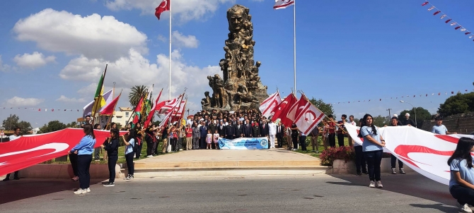 19 Mayıs Atatürk’ü Anma Gençlik ve Spor Bayramı dolayısıyla tüm ilçelerde tören ve etkinlikler gerçekleştirildi