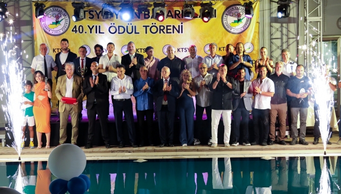 Töre, KTSYD ödül törenine katıldı