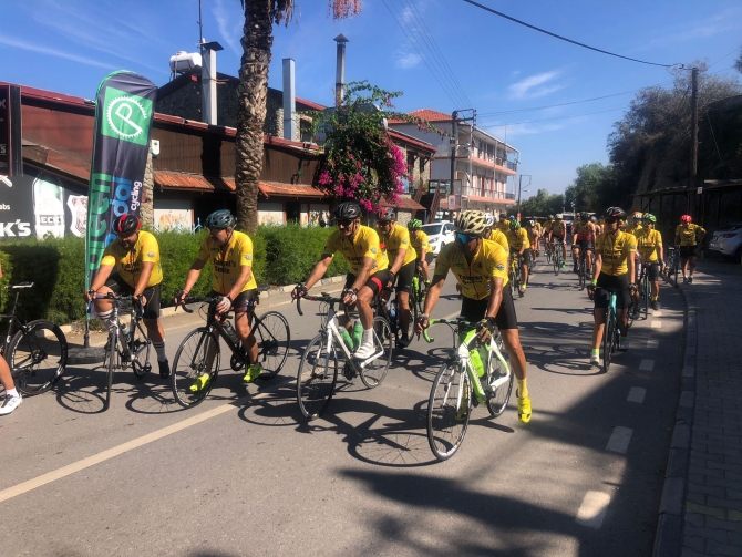 Kansere karşı pedal çeviren Uzun ve Mckinlay’in Londra’da başladığı yolculuğu Yedidalga’da bitti.. Cumhurbaṣkanı Tatar: Etkinlikle insanlığa önemli mesajlar veriliyor