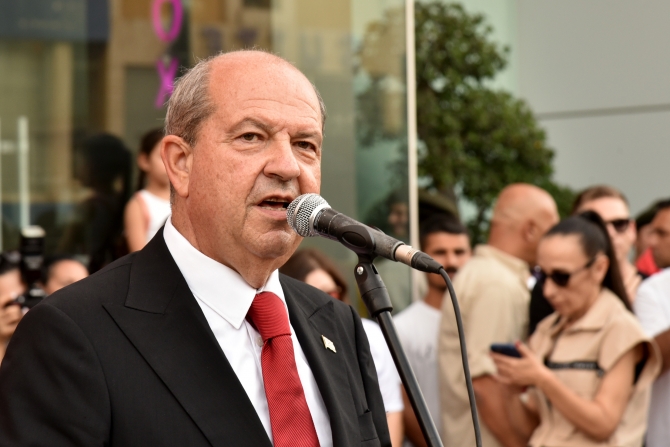 Mehmet Akif Caddesi’nde Türkiye Cumhuriyeti’nin kuruluşunun 100. yıl dönümü kutlamaları çerçevesinde kortej gerçekleştirildi