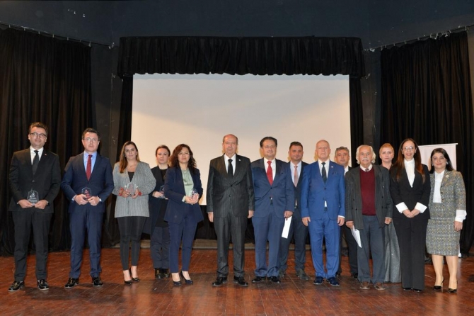 1972’de hazırlanan “Kıbrıs’ta Bayram” ve “Yeşil Ada Kıbrıs” kısa tanıtım filmlerinin gösterimi yapıldı