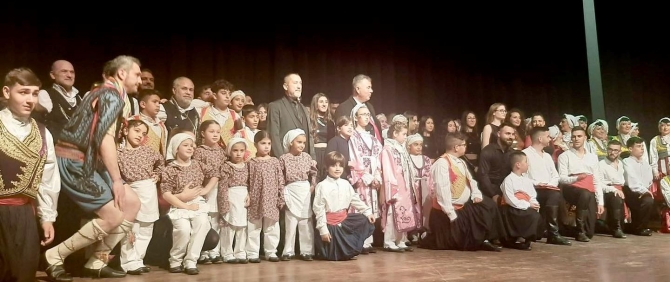 ‘Beyarmudu Belediyesi Halk Dansları Topluluğu 10’uncu Yıl Şöleni’ başladı