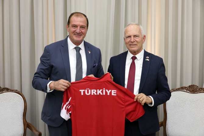 Töre, Türkiye Taekwondo Federasyonu heyetini kabul etti