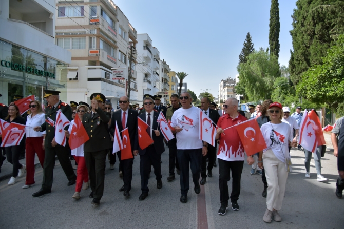 Başkent Lefkoşa’da 105. Yıl Korteji düzenlendi