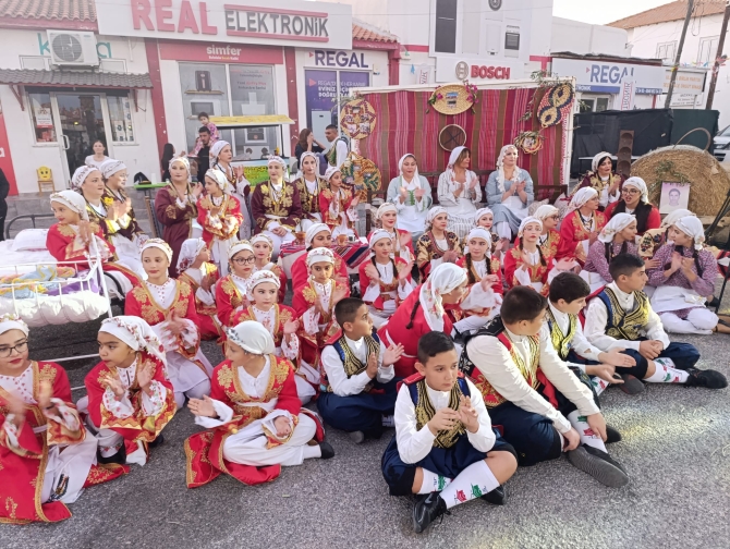 Sitede Google’da GÜNDEM YAZARLAR KIBRIS SPOR TÜRKİYE İNGİLTERE DÜNYA EKONOMİ YAŞAM KÜLTÜR SANAT MAGAZİN TATİL VİDEO GURMEKADINSİNEMAABSÜRDTEKNOLOJİOTOMOBİLCELEBRITYEĞLENCESOSYAL MEDYAFIRSATLAROTELLEREMLAK HABER KIBRIS ”Ge