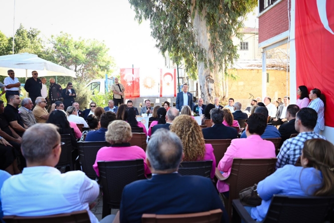 UBP Genel Başkanı Başbakan Üstel Gazimağusa ve İskele’de halkla buluştu: ‘Önceliğimiz halkımıza hizmettir, birlik ve beraberlikle yürüyeceğiz’