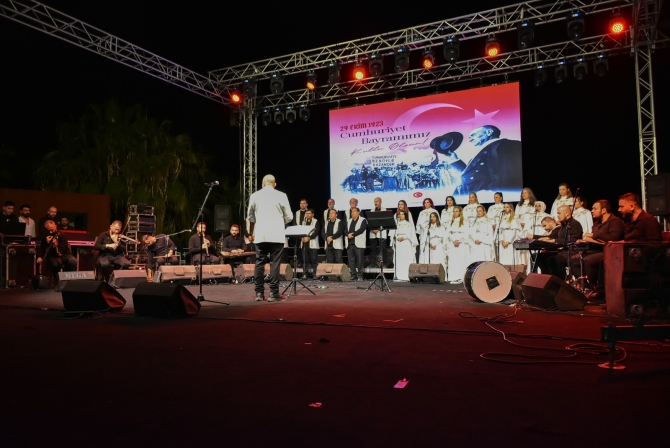 Antakya Medeniyetler Korosu Girne’de konser verdi