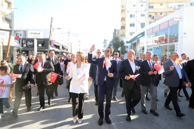 Başkent Lefkoşa’da “Cumhuriyet Korteji” düzenlendi