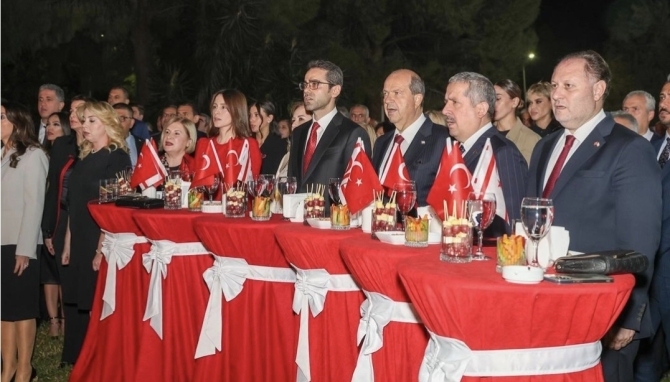 Cumhuriyet Bayramı’nın 101. yıldönümü dolayısıyla Türkiye’nin Lefkoşa Büyükelçiliği’nde resepsiyon verildi..Serim: KKTC’nin uluslararası toplumda hak ettiği yerini alması için desteğimiz bakidir