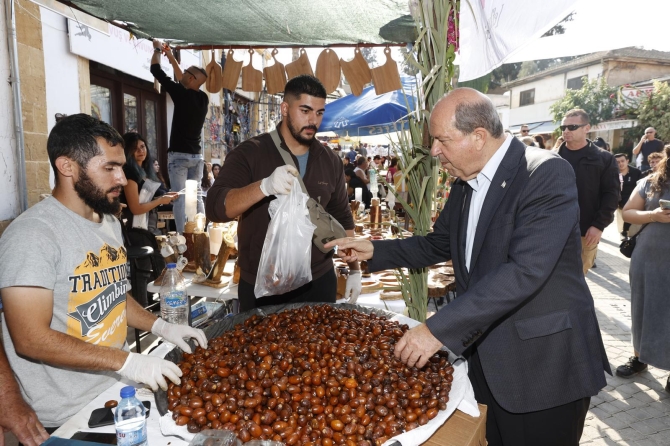 Cumhurbaşkanı Ersin Tatar, Lefke Hurma Festivali’ne katıldı