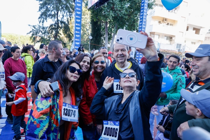 “Maratonda yürüyüş yapılırken, aynı zamanda sosyal sorumluluk yerine getiriliyor”